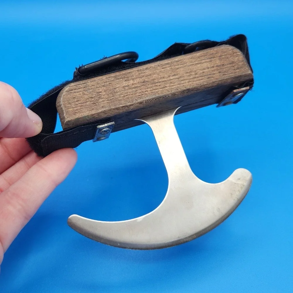 Vintage Rocker T knife with Velcro Strap added‎ to it
